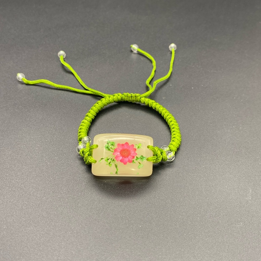 Item 453 Artisan Flower Handmade Bracelet